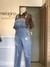 Jardineira jeans lavagem clara - YOUCOM