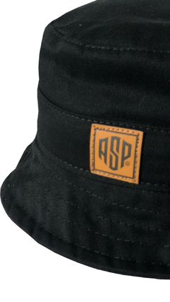Chapéu buket Aspecto black. na internet