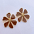 Brinco Flor Marrom Esmaltada - comprar online