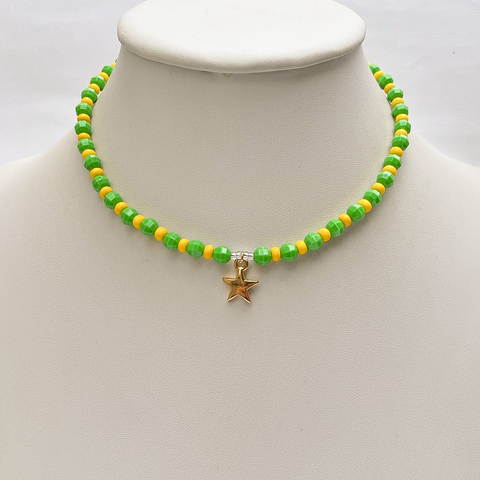 Colar Miçangas Brasil c/Estrela