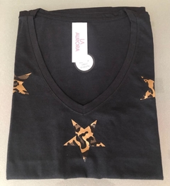 Remera Estrellas animal print - comprar online