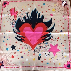 Pañuelo Rosa modelo Corazón