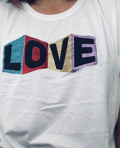 Remera Love