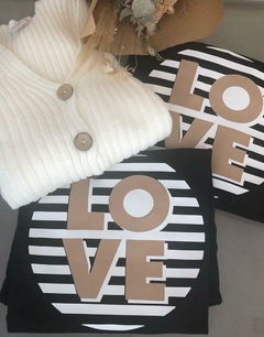 Remera Love manga larga