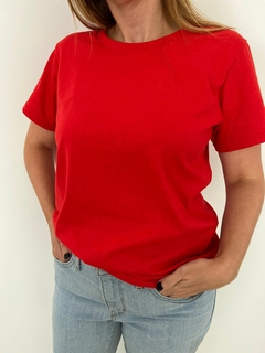 Remera Basica manga corta cuello redondo (Rojo)