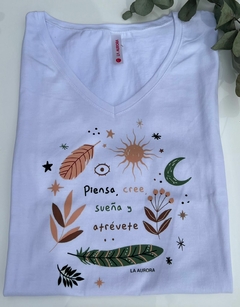 Remera Piensa, Cree, Sueña y Atrévete