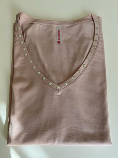 Remera con Tachas - La Aurora