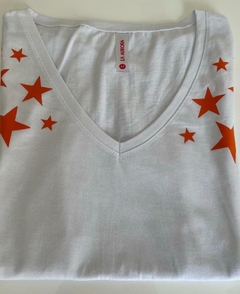 Remera con estrellas - comprar online