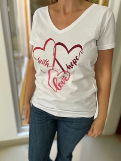 Remera Hope, Love, Faith