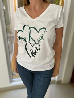 Remera Hope, Love, Faith - comprar online