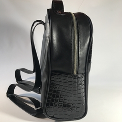 MOCHILA LEYNA - comprar online