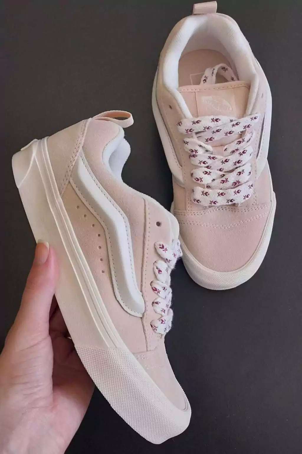 Tênis VANS KNU SKOOL FLORAL LACES SUN KISS VN-000D6ZE2S