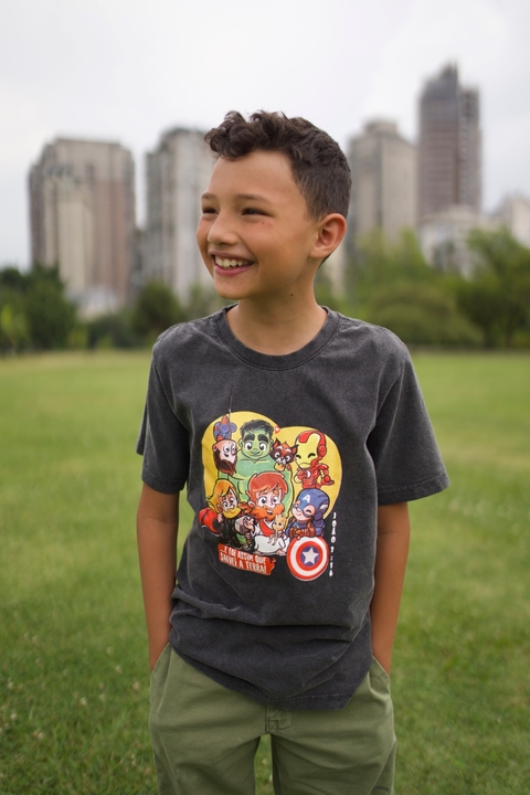 Camiseta Infantil Estonada - Jesus e os Super Heróis