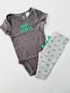 CONJUNTO BODY + PANTALÓN MARCA CARTERS TALLE 3 MESES