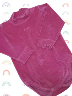 Body Polera polar soft fucsia marca GdeB Talle 24 meses