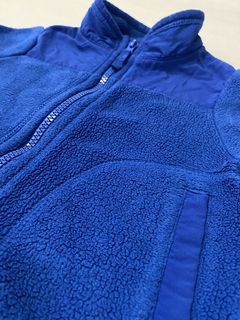 CAMPERA POLAR AZUL MARCA PLACE TALLE 6-9 MESES - comprar online