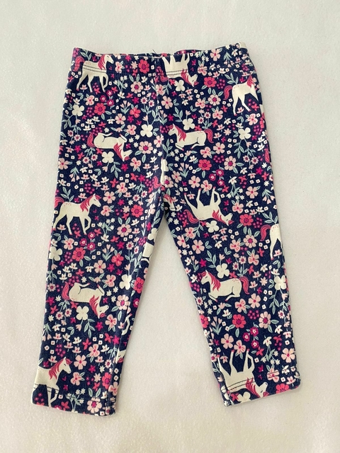 CALZA MARCA CARTERS TALLE 6 MESES