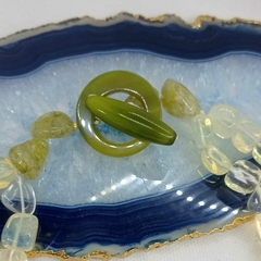 Colar cristal craquelado, cristais rolados com fecho em pedra Ágata - comprar online