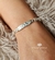 Pulsera Plata Y Oro Panter Con Barrita Labrada Con Flores