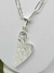 Collar Acero Blanco Cadena Con Corazon Labrado en internet