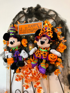 002 Guirlanda de Halloween Mickey e Minnie c/ lanterna e LED - 60cm - comprar online