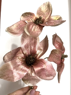 Flor magnólia rose gold - na internet