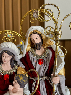 Sagrada Família em resina - 29cm - loja online