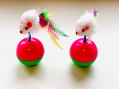 Pelotita tentenpie con pluma o raton en internet