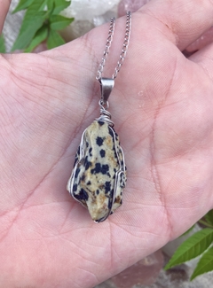 Colar Jaspe Dalmata na internet