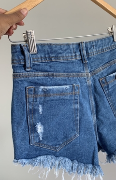 Short Barra Desfiada - comprar online