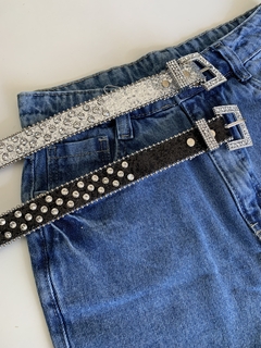 Cinto com taxa strass
