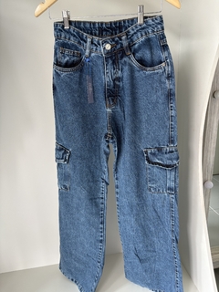 Wide leg cargo escura - comprar online