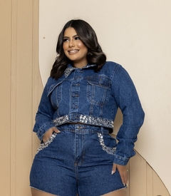 Jaqueta bordada plus size - comprar online