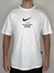 Camiseta Nike Swoosh by nike Branca - comprar online