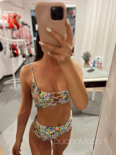 BIKINI TIRO ALTO