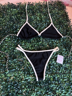 BIKINI IRIS