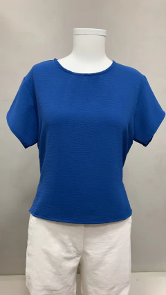 Blusa Simone na internet