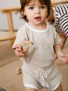 Short Nogal Beige