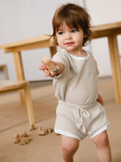 Short Nogal Beige - comprar online