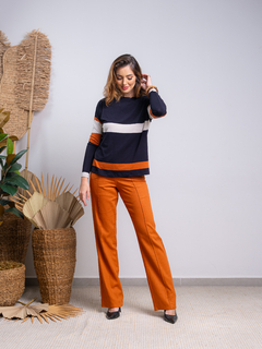 CALÇA FEMININA BOLSO FACA RETA C/ NERVURA