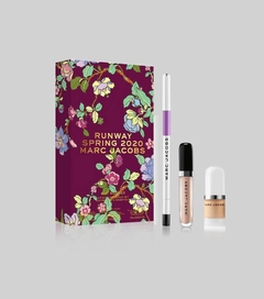 MIST MATCHED- MARC JACOBS