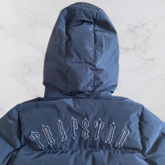 Jaqueta Trapstar Irongate Detachable Hood Preta