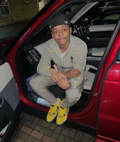 Imagem do Conjunto Trapstar Arch Panel Shellsuit "Bege"