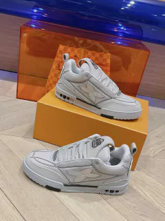 Sneaker LV Trainer Skate - comprar online
