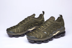 Air VaporMax Plus