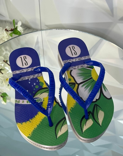 Santa Lolla Chinelo Feminino Adulto Copa 2022 002