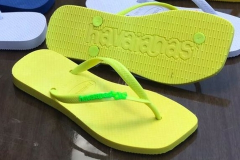 Chinelo Feminino Adulto - Havaianas Bico Quadrado Borboleta - Amarelo Limao