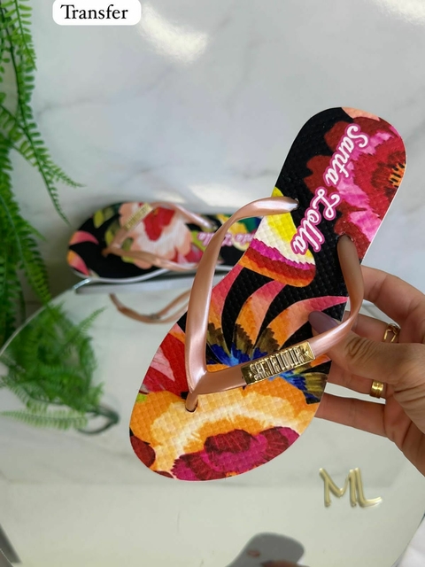 Chinelo Feminino Adulto - Santa Lolla - Coleção Dezembro 012