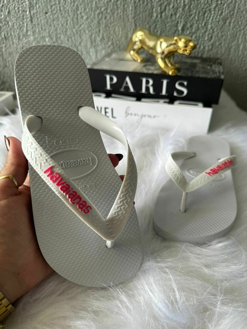 Chinelo Feminino Adulto - Havaianas Tira Grossa - Branca