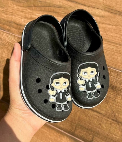 Crocs Feminino Infantil - Wandinha